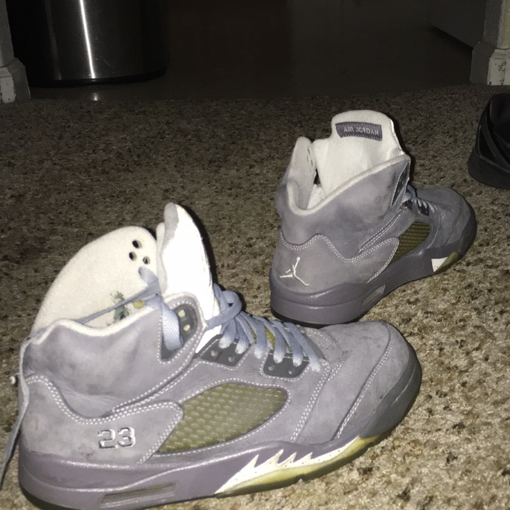 Wolf grey 5’s